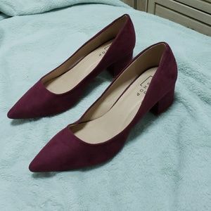 Shu shop crimson heels. Faux suede.